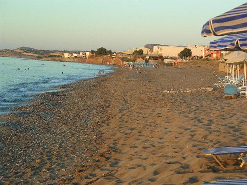 Danaos Beach Apartments Sfáka Eksteriør billede